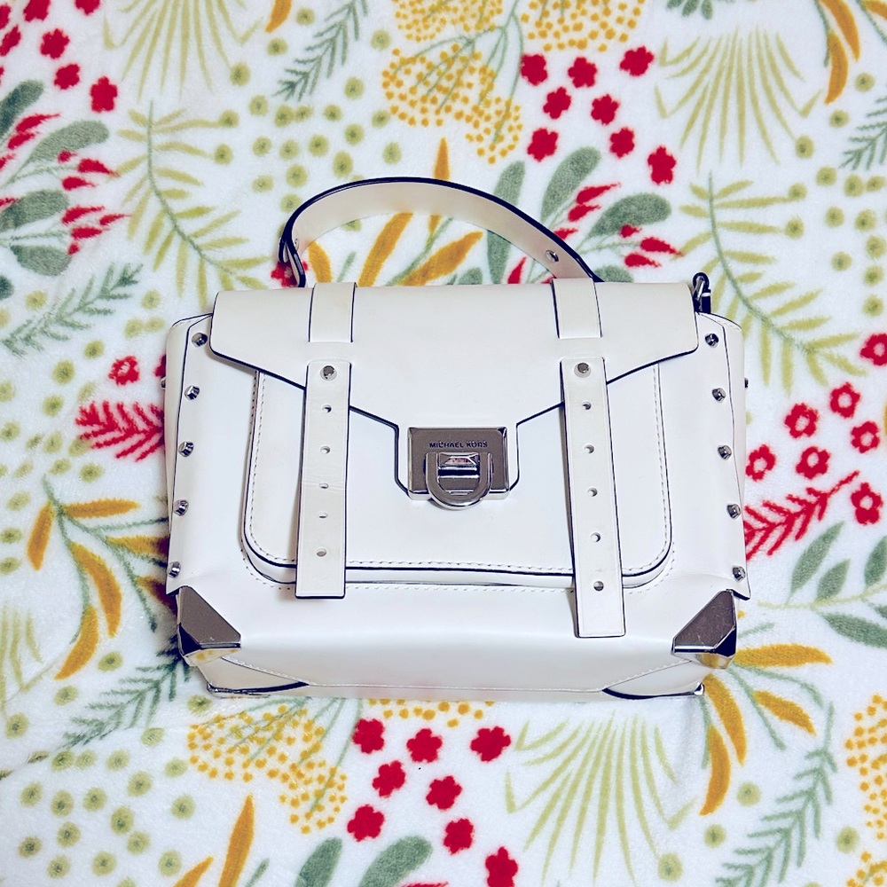 Michael Kors Medium Manhattan